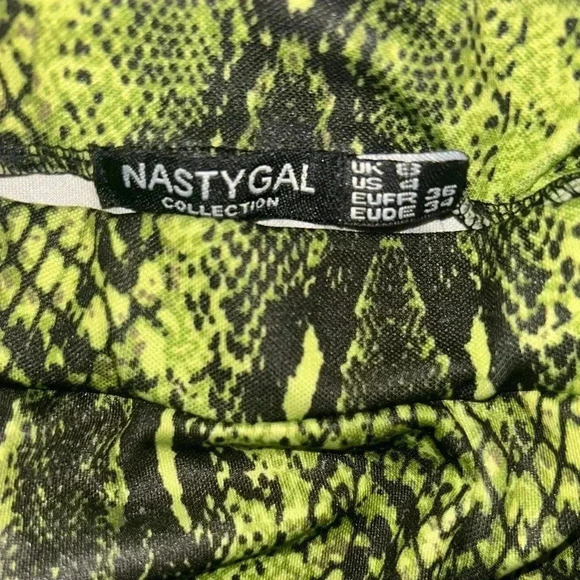 Nastygal Green Neon Snake Leggings size 4 - Picture 3 of 6